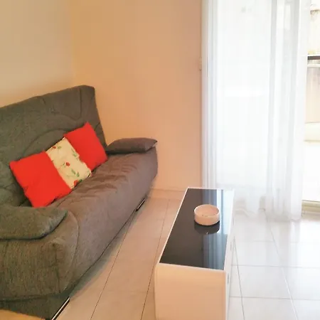 O Chataignier One Bedroom Cannes